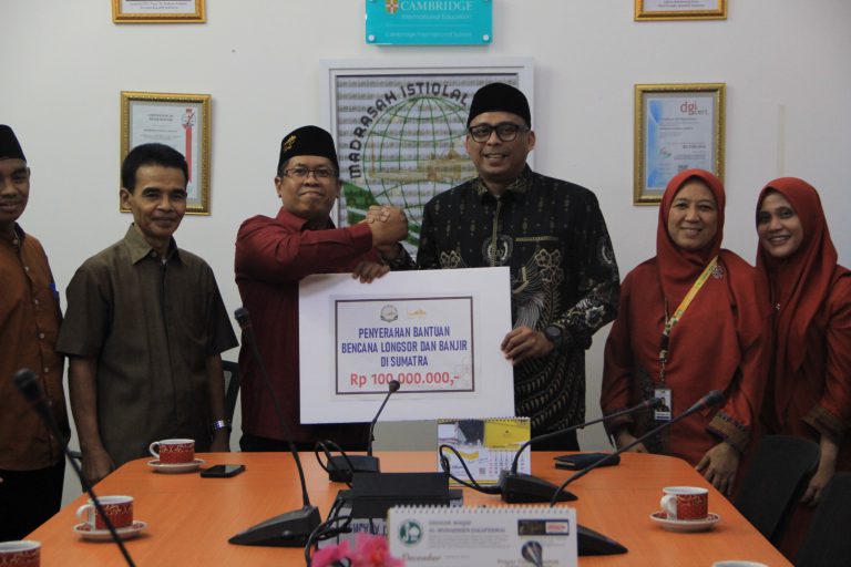 MIJ Salurkan Donasi Kemanusiaan Sumatera ke BP Masjid Istiqlal