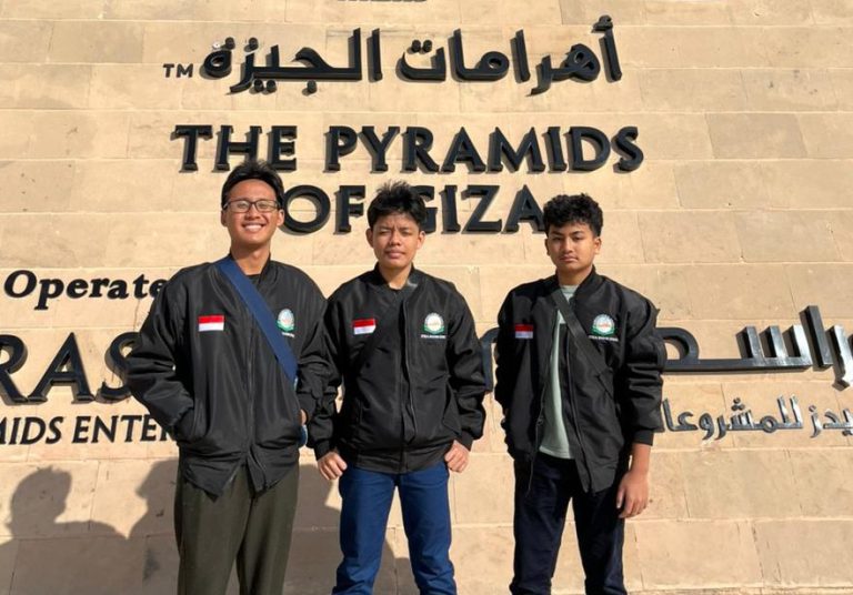 Rihlah Ilmiyah Siswa IBS ke Mesir